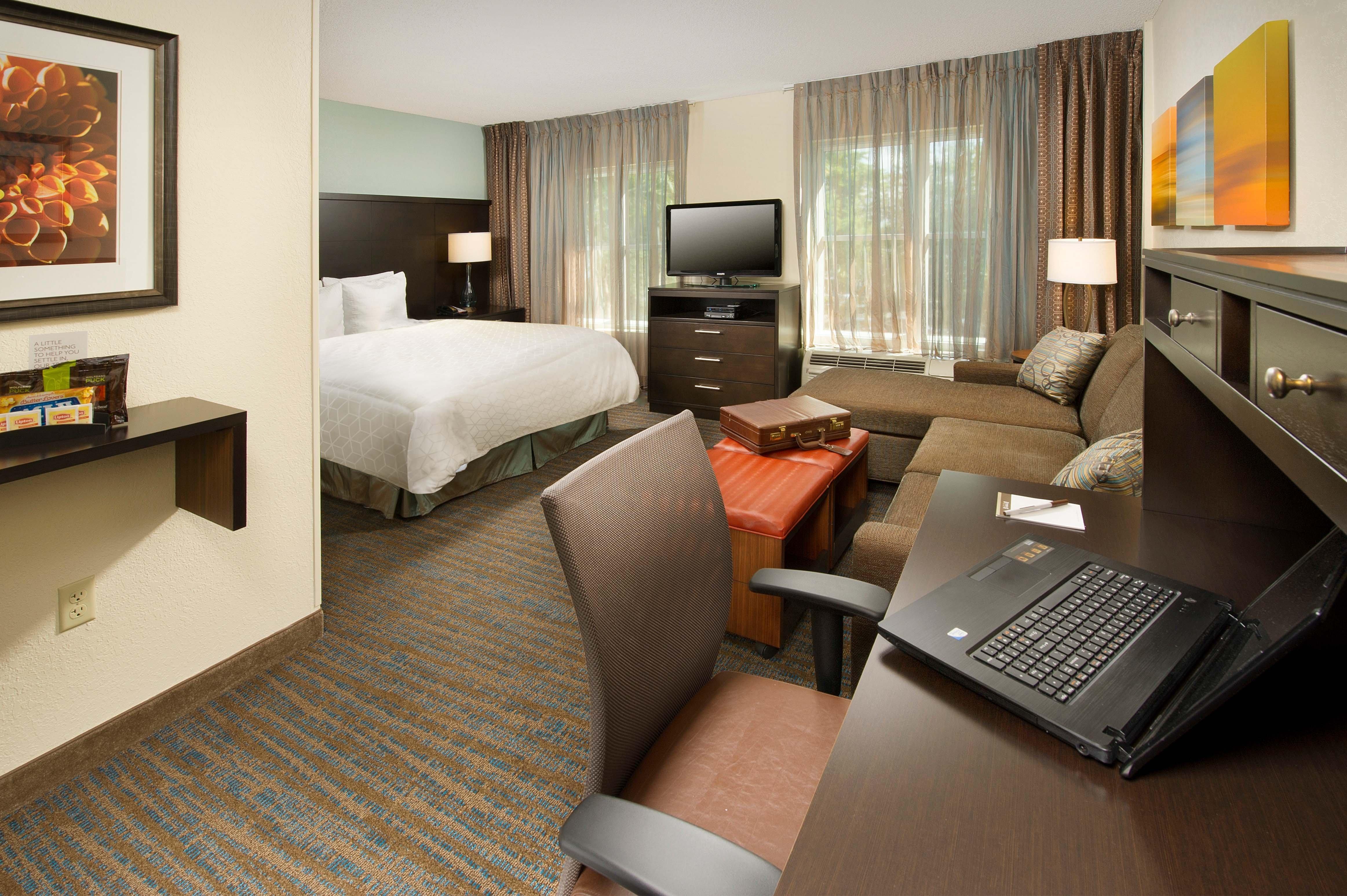Staybridge Suites Bismarck By Ihg Extérieur photo