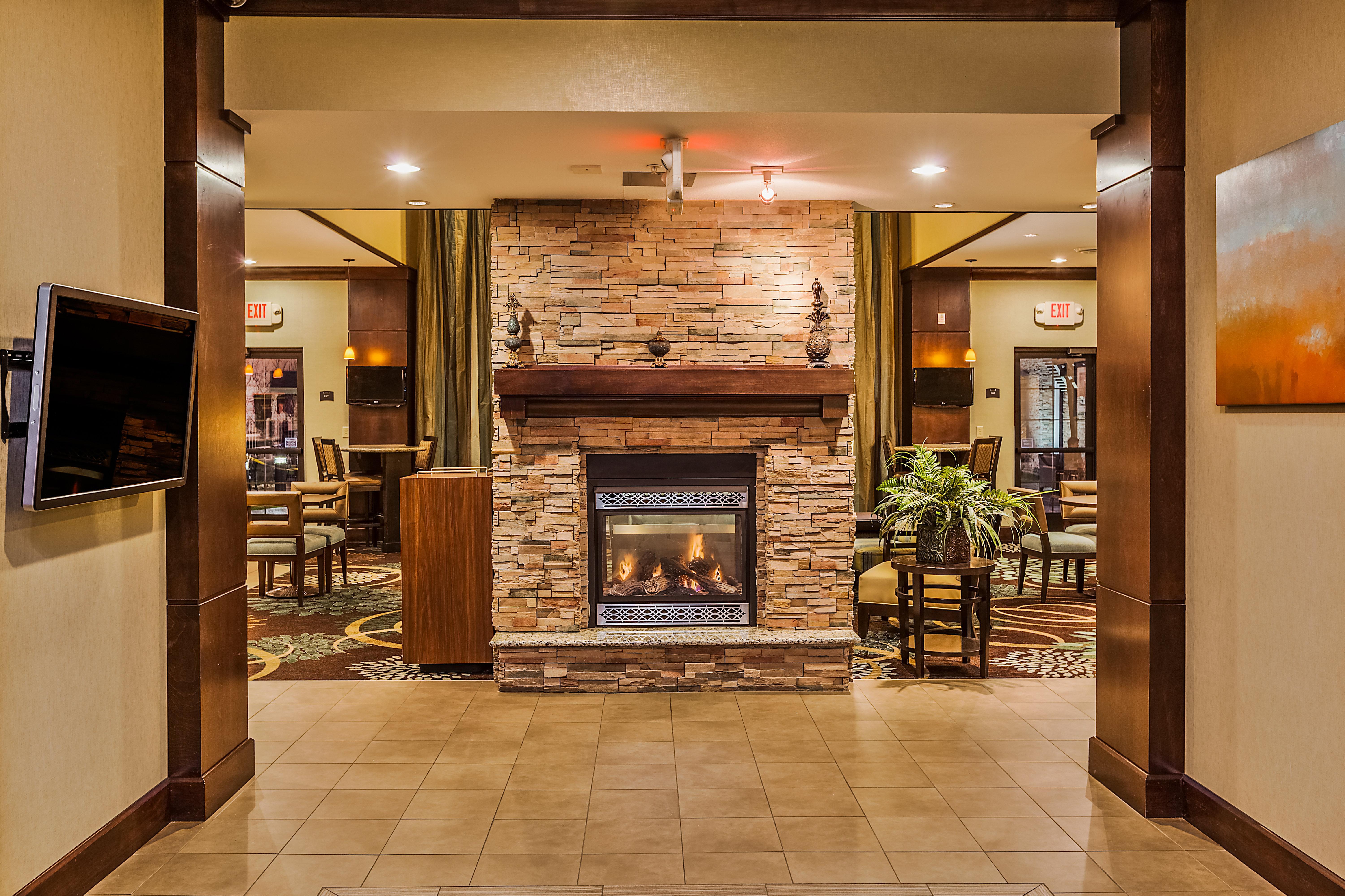 Staybridge Suites Bismarck By Ihg Extérieur photo