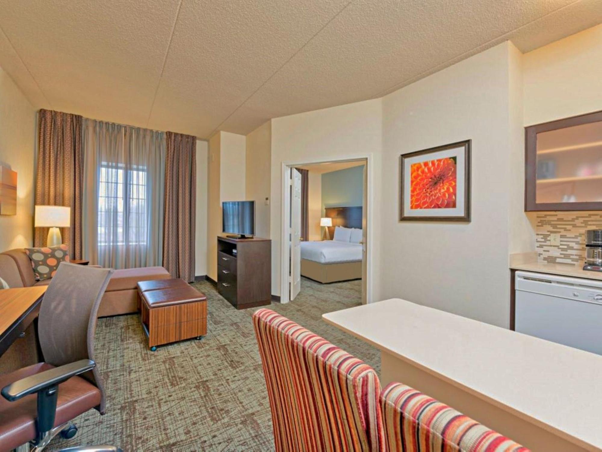 Staybridge Suites Bismarck By Ihg Extérieur photo